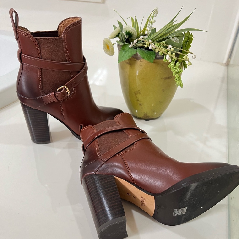 Coach heeled boots. Caramel color